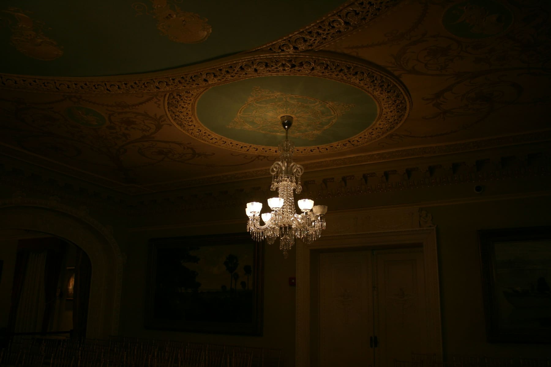 The return of the private salon